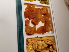 -荷塘秋月·本帮江浙菜(国权路店)