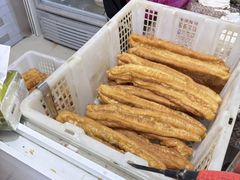 -张阿三馄饨店