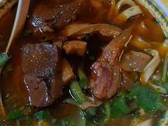 -金杨拉面王小吃面馆·牛三宝面·红烧牛肉粉