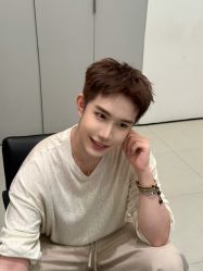 -DL HOPE明星造型