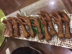 -童年小筑餐厅(申花路店)