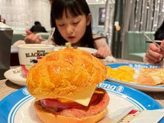 广州首创Big Men菠萝包-敏华冰厅(天河城店)