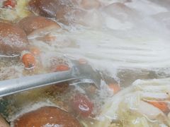 连州果园鸡-威邵鸡煲(西华路总店)