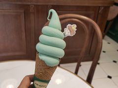 开心牛油果冰淇淋-Legno.ita Coffee by Wood(襄阳南路店)