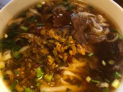 -矮子粉店1985·长沙米粉(湘春路店)