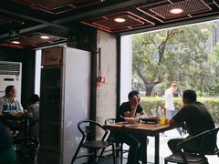 -管氏翅吧(中关村店)