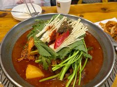 -喇喇排骨火锅·传统韩式脊骨汤(望京西园总店)