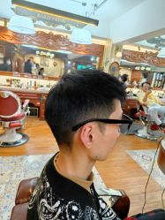 -BarberKiNG男士理发馆Barbershop