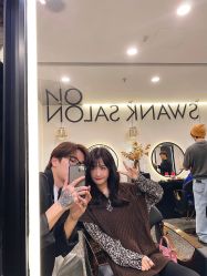 -SWANK SALON