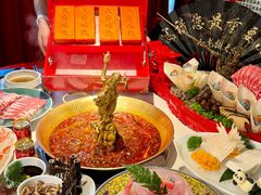-小龙翻大江·小龙坎臻选店(太古里店)