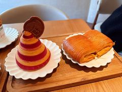 -VERIE BAKEHOUSE