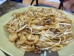 干炒牛河-贞姨美食·老字号海鲜大排档