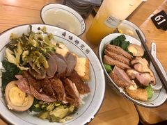 -狮头牌卤味研究所·卤味饭(花城汇南区店)