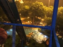 -欢乐水魔方水世界