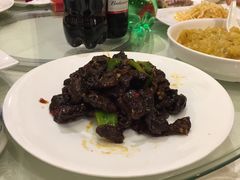 -梅龙镇酒家(南京西路总店)