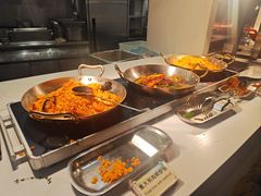 -亚洲国际大酒店·云顶阁旋转自助餐厅