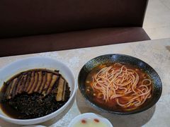 -贵州人家·酸汤火锅·20年老字号