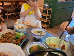 -潮界(LU·ONE凯德晶萃广场店)