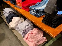 -Hollister(天环广场店)