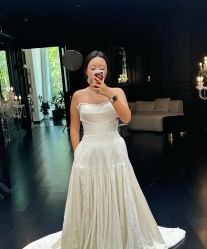 点击看大图 -Bridal Queen·婚纱女皇