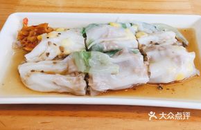 Sauced Pork Rice Noodle Rolls