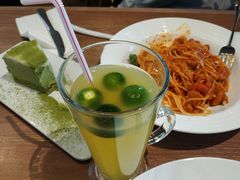 -必胜客(WOW中央公园店)