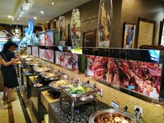 自助取餐区-芭菲盛宴·环球美食(锦城万达广场店)