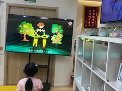 -猴有戏教育戏剧·音乐剧·主持口才·演讲朗诵辩论(环球港华师大校区)