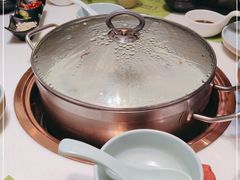 -洪氏嗨捞·猪肚鸡火锅(阳光天地店)
