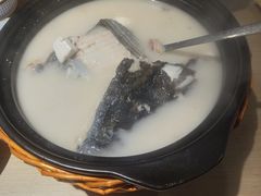 兔爸鱼头汤-兔爸私家小厨(新北万达店)