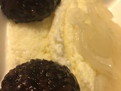 海底椰白雪黑糯米-拾光·小碗甜品