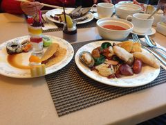 -亮马河饭店翠雅咖啡厅