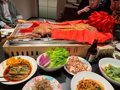 -羊门客在·烤盐池滩羊·川菜