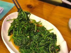 鹅油红薯苗-e公馆鹅肉饭店·潮汕卤鹅(西平店)