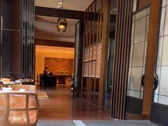-康莱德酒店·美庭自助餐厅