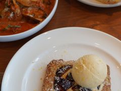 -ROAST coffee & eatery