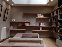 -朝阳区图书馆(小庄店)