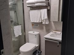 -初禾Film·Apartment(深圳福田岗厦地铁站店)