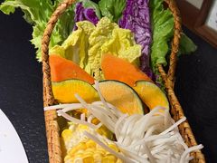 -菌自由丨野生菌火锅特色庭院餐厅(丽江古城店)