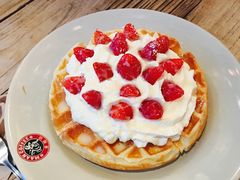 草莓华夫饼-maan coffee漫咖啡(通州店)