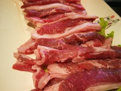 手切鲜羊肉-宽板凳老灶火锅(簋街店)