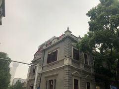 -黎黄陂路街头博物馆