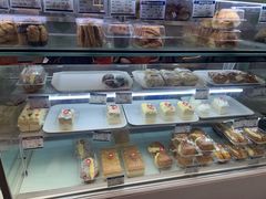 -白玉兰食品(中山公园龙之梦店)