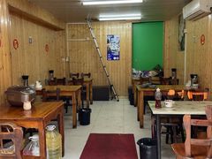 -无名氏宵夜小摊(祝家三姐妹馄饨店)