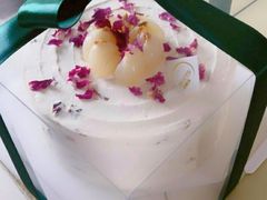 -山与蓝·轻糖鲜果蛋糕(勒泰店)