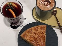 -潮一不贰·法式甜品·生日蛋糕·西式简餐(外滩店)