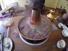 牦牛肉火锅-陀岗美食·云南藏式特色餐厅