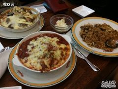 -玛格萝妮比萨屋(四平店)