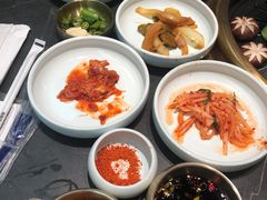 -韩白山·朝鲜族烤牛肉·酱蟹(长宁龙之梦店)