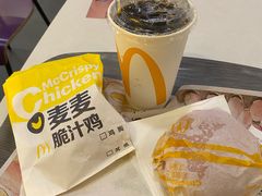-麦当劳(轻轨曹杨路店)